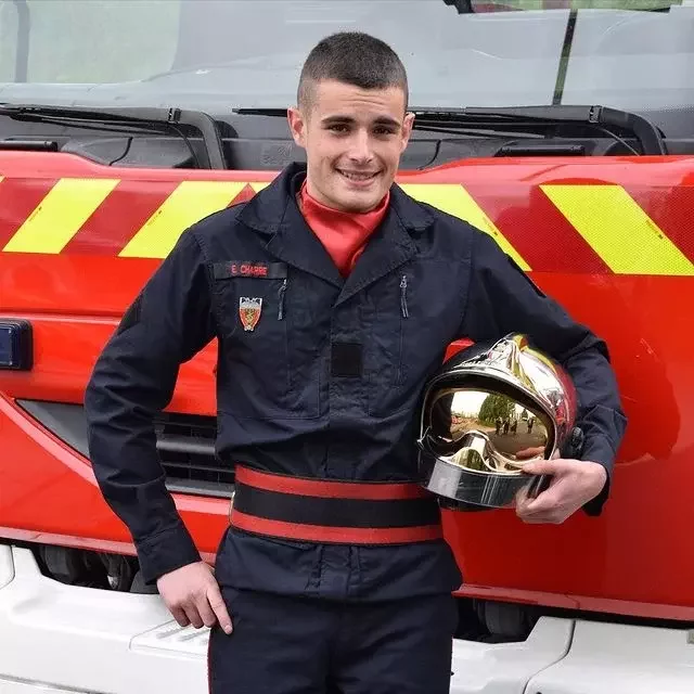 MEET ELIOTT CHARRE - FIREFIGHTER AND RESCUE OPERATIONS PHOTOGRAPHER