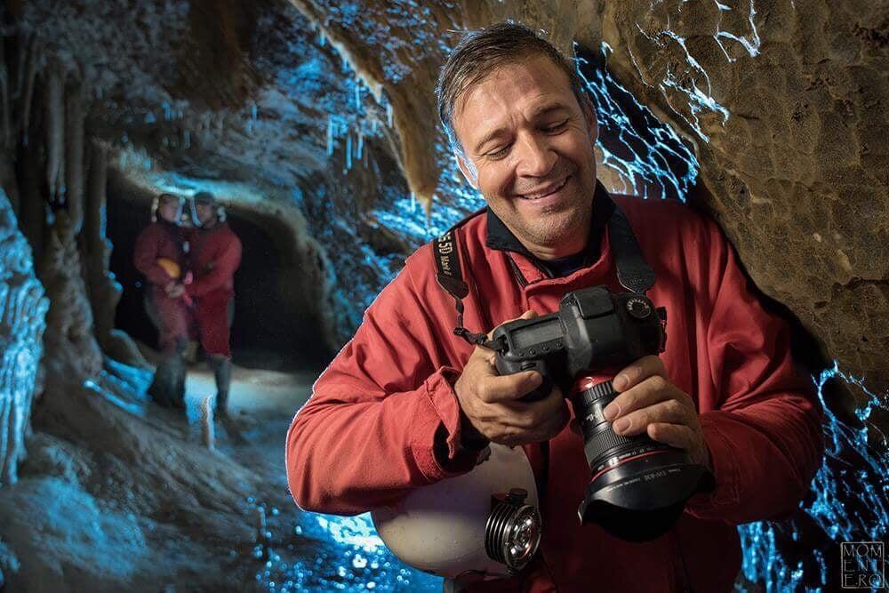 MEET SPELEOLOGIST &  PHOTOGRAPHER ROBERTO GARCIA