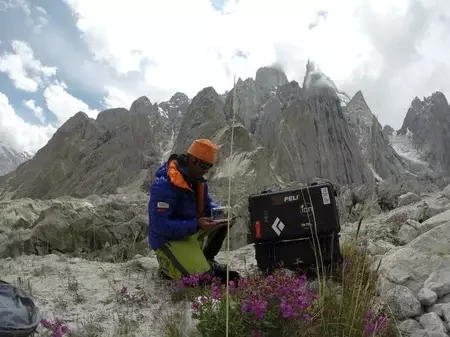 THE SPANISH ROUTE ON THE NAMELESS TOWER: THE PREPARATION (BY PEDRO CIFUENTES)